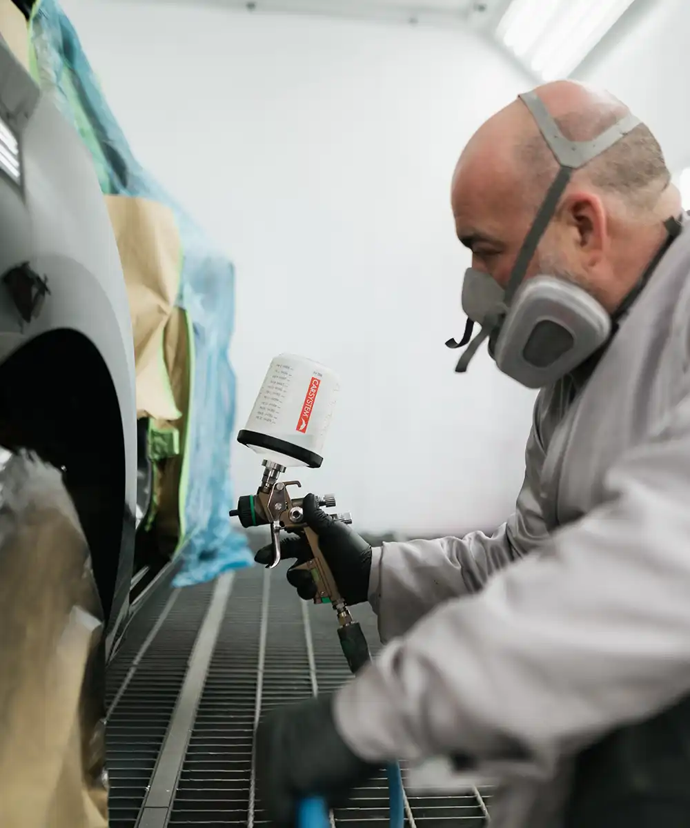 Lackreparatur - Lackiererei (Kfz) und Karosseriewerkstatt in Darmstadt - Weiterstadt - Griesheim - gb Blitzlack GmbH