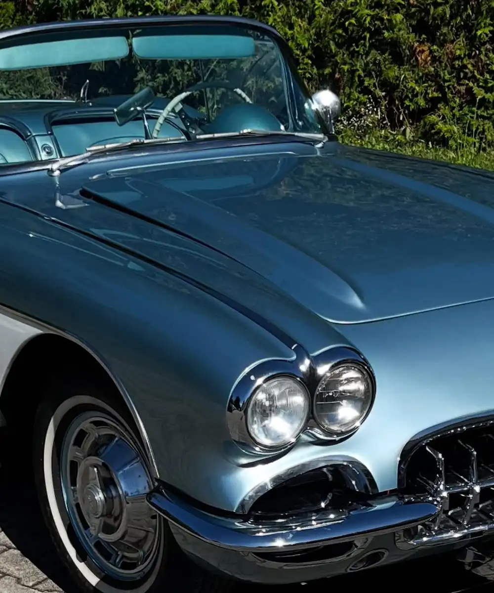Oldtimer-Restaurierung - Glasfaser Karosserie - Corvette C1 18 - Lackiererei und Karosseriewerkstatt in Darmstadt - Weiterstadt - Griesheim - gb Blitzlack GmbH