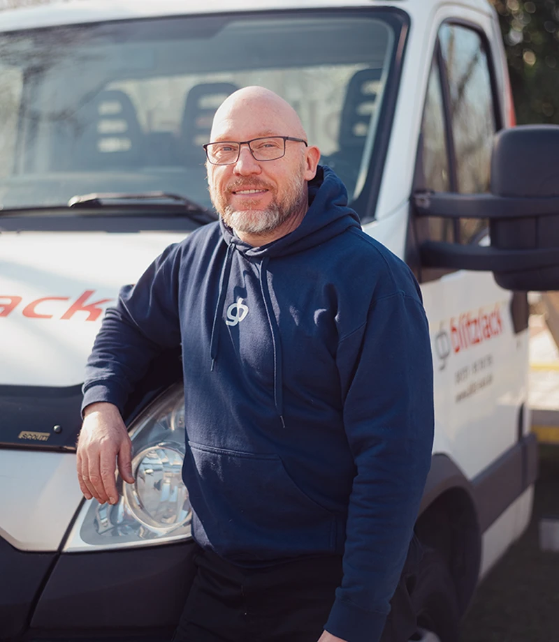 Volker Kiefer Fahrer für Hol- & Bringservice - Lackiererei - Karosseriewerkstatt - gb Blitzlack - Darmstadt und Umgebung Wie: Weiterstadt oder Griesheim